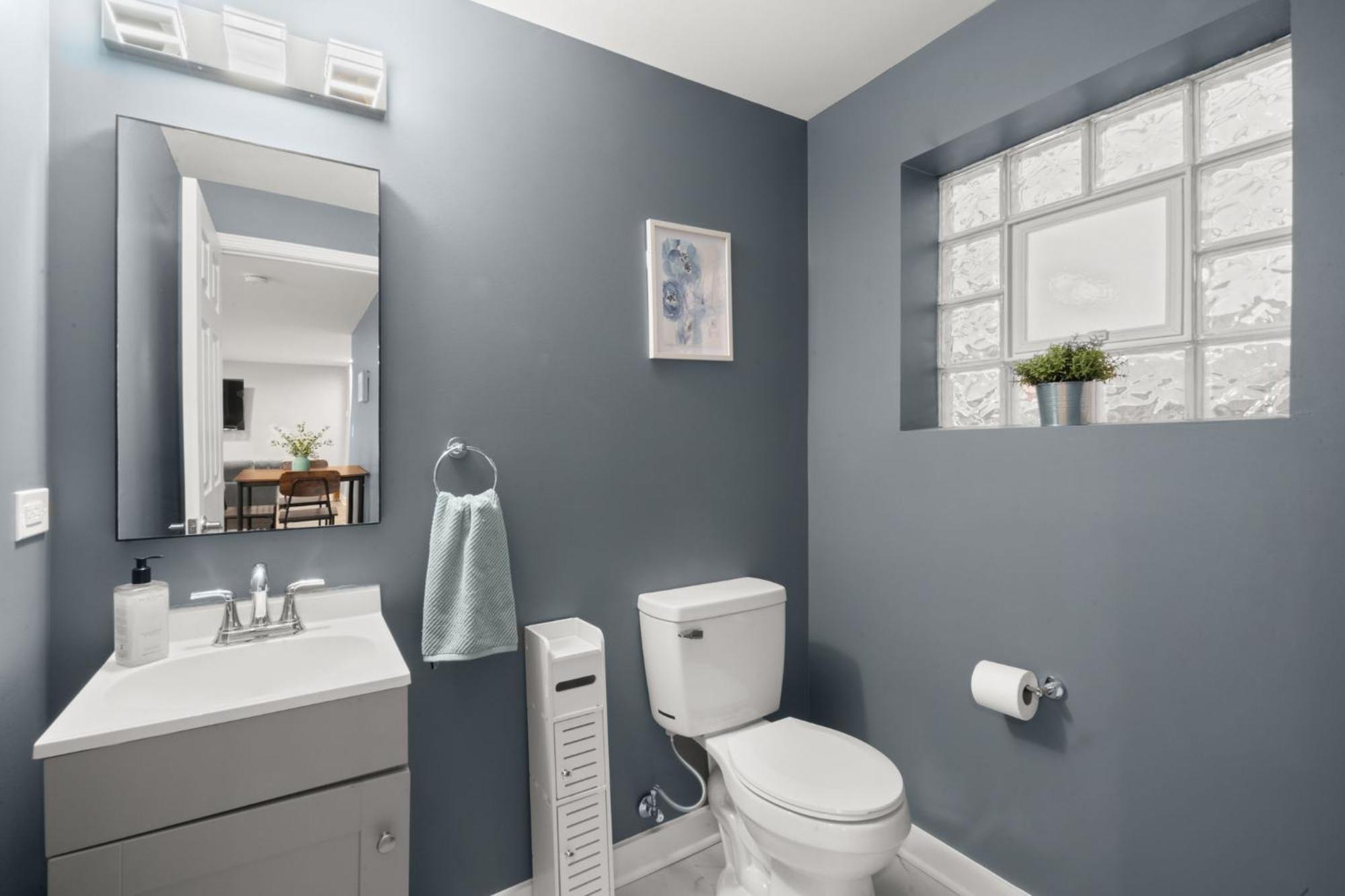 3 Level 10 Min To The Beach, Near Downtown Chicago